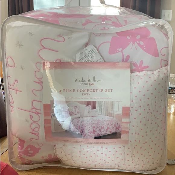 Nicole Miller Bedding Home Kids 4 Pc Comforter Set Poshmark